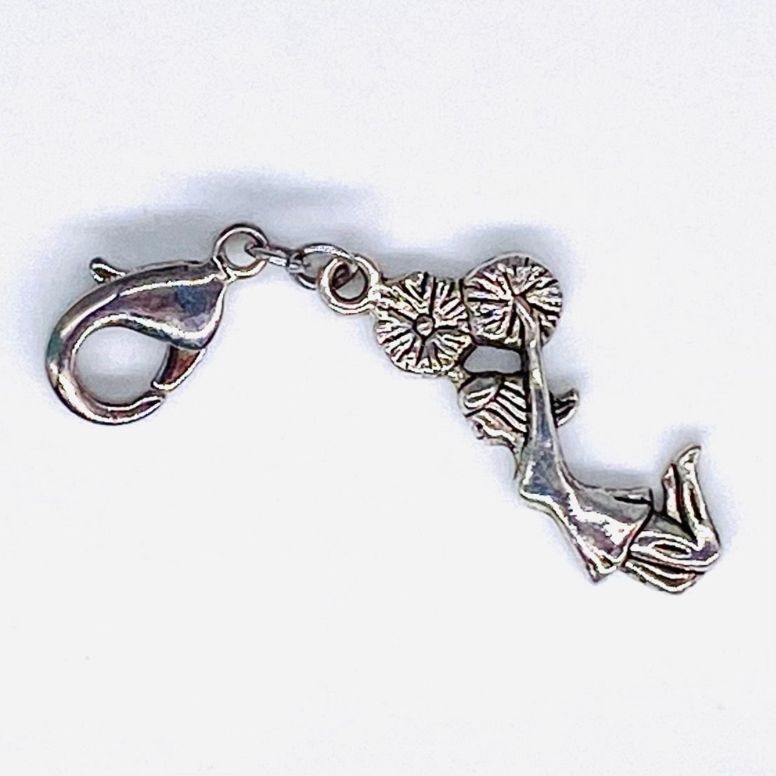 CHEERLEADING CHARMS (ANTIQUED SILVER) 5 PIECES - BEAD LANDING CHARMALONG